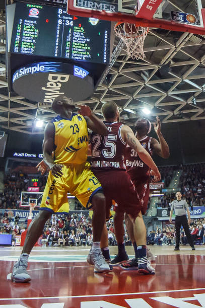 周五复出的 周五复出的