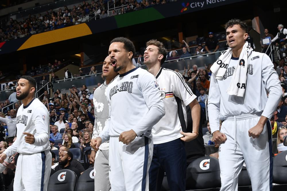 同的舞台 同的舞台